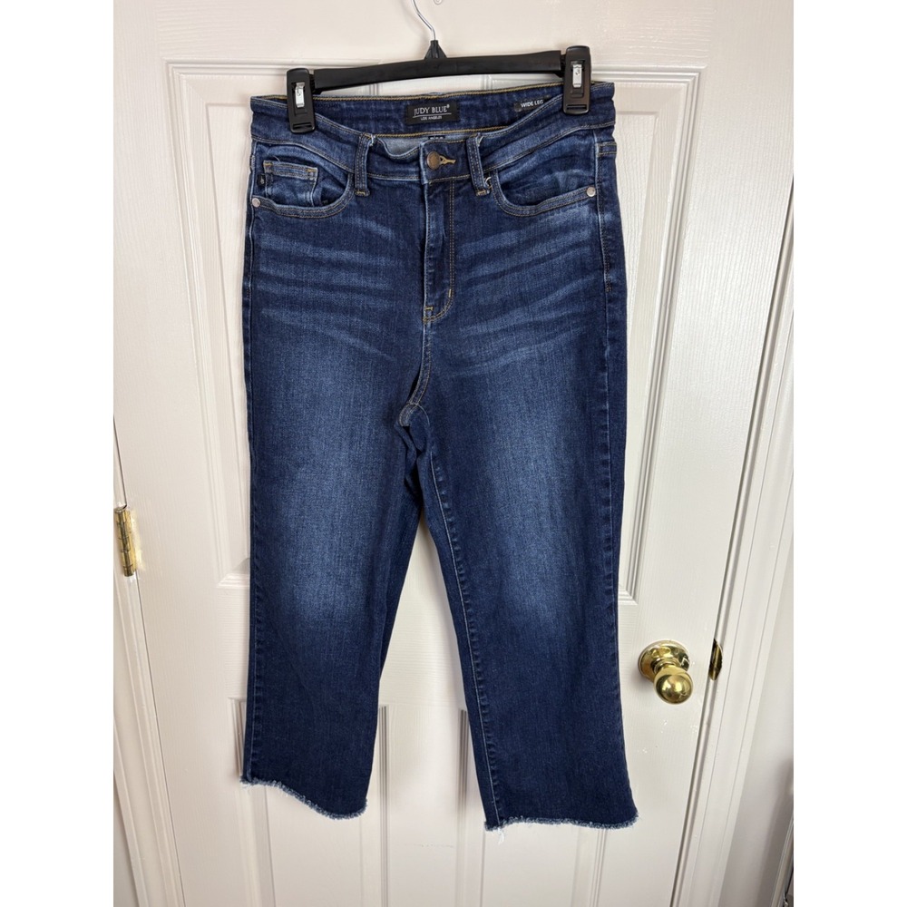 Judy Blue Los Angeles Wide Leg Dark Wash Frayed Hem Jeans 7/28 JB82517DK-CO